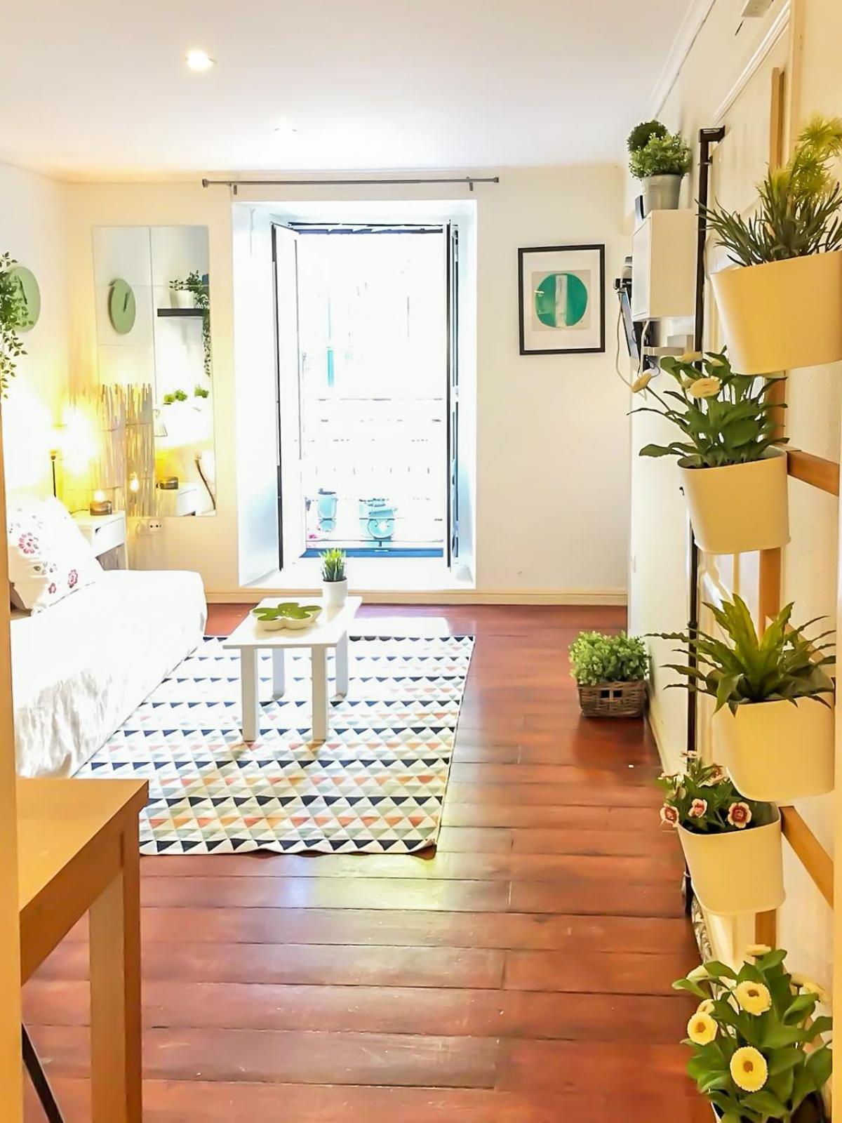 Beautiful Cozy Flat In Flowers Garden! * Lisbon