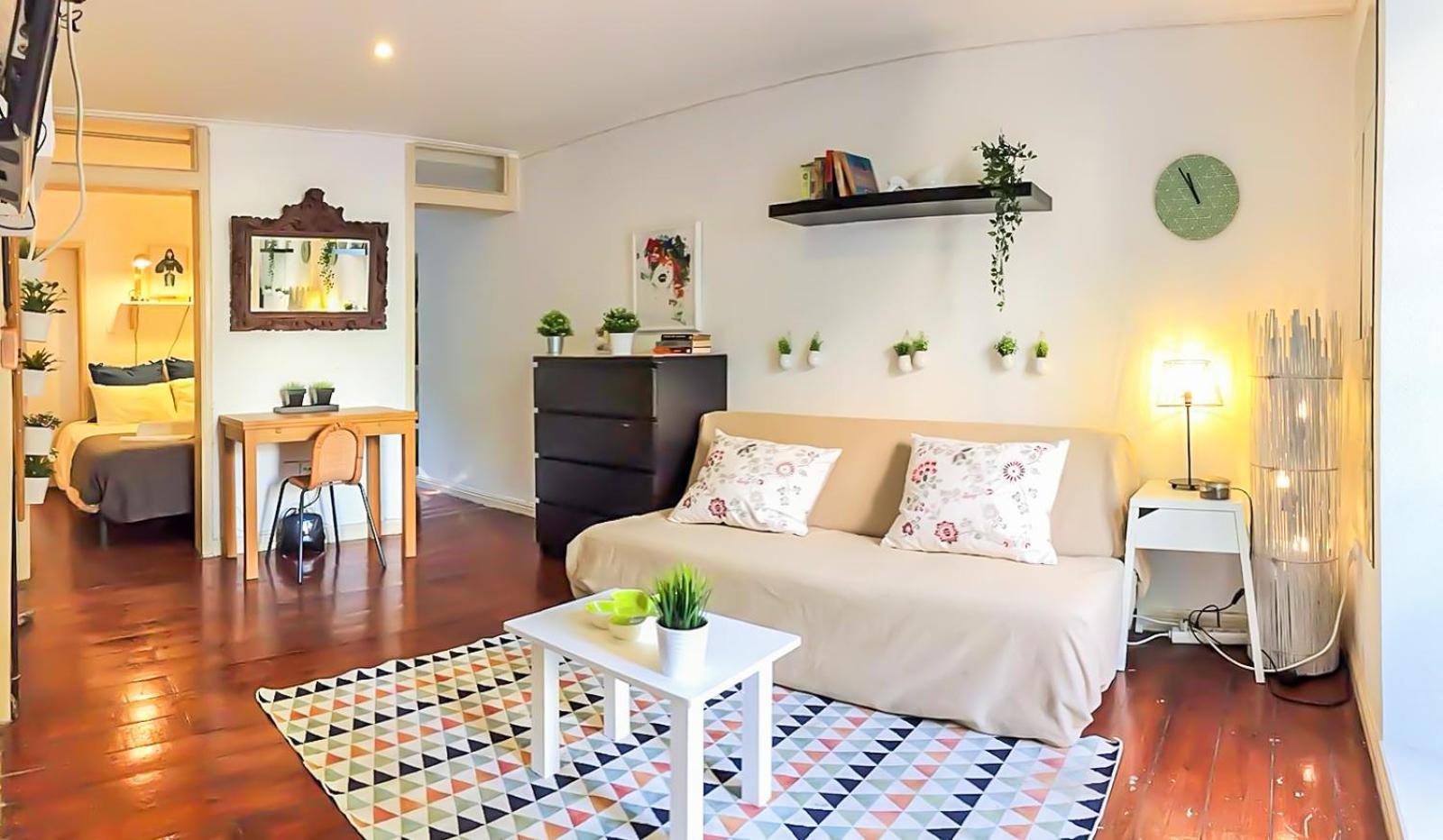 Beautiful Cozy Flat In Flowers Garden! Lisbon